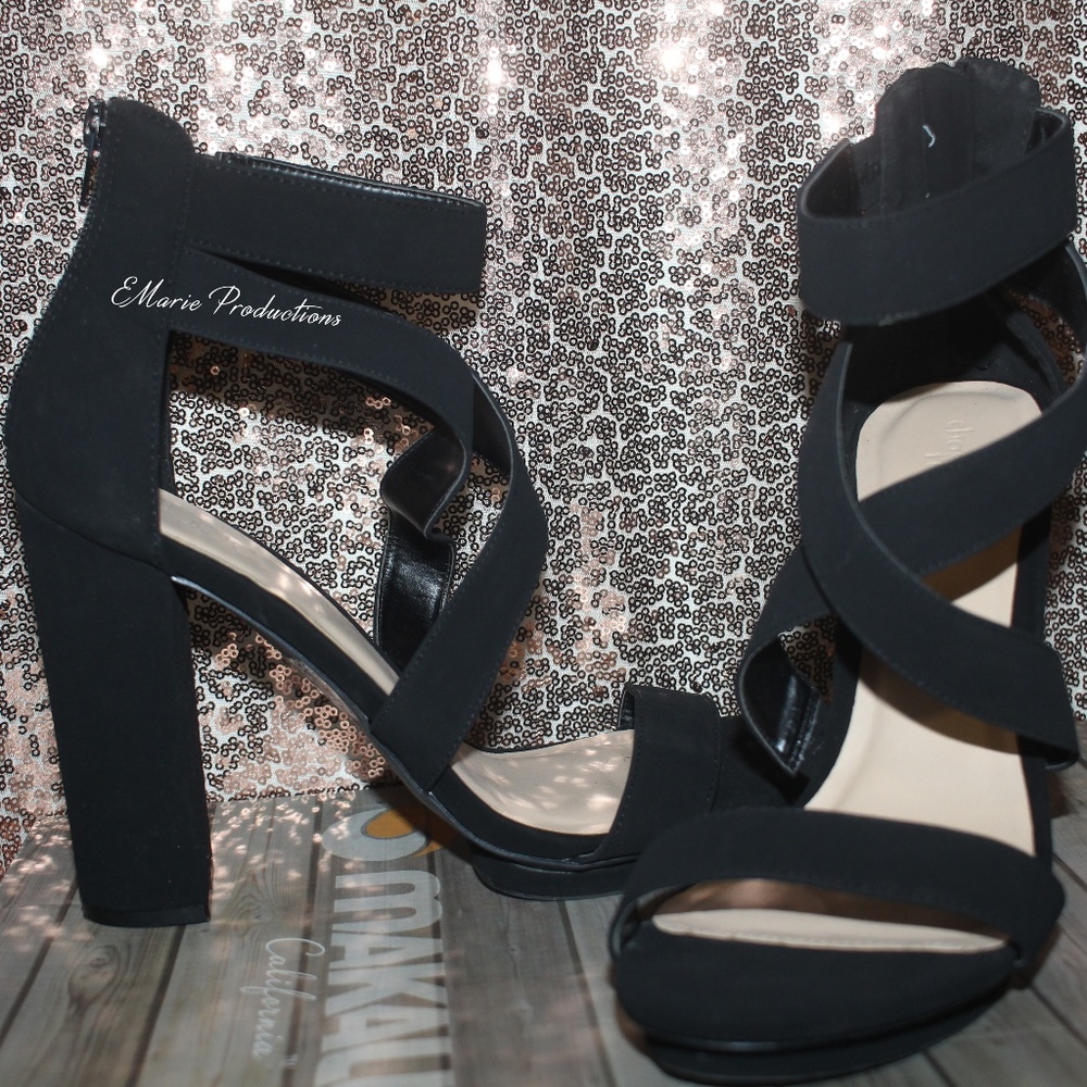 Crossover Strap Block Heels - Black - Size 10